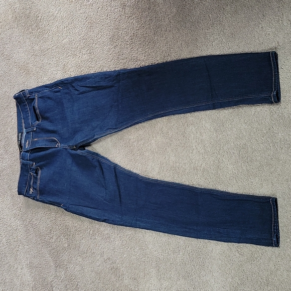 Express Jeans - Picture 1 of 4